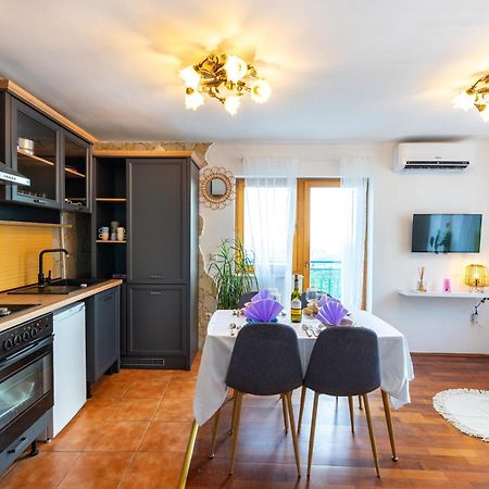 Villa Olive Garden House In Zrnovnica With A View & Bbq Extérieur photo